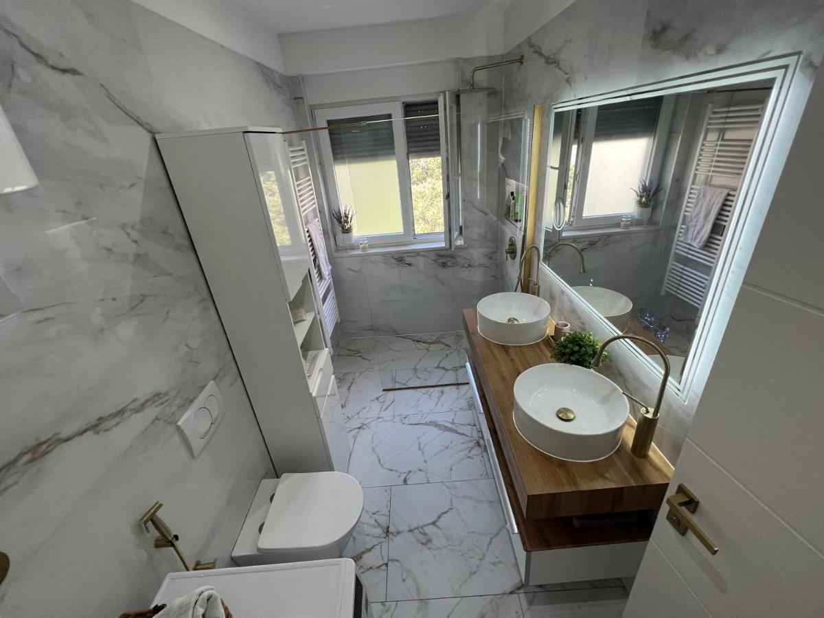 Apartment Anachi Спліт Екстер'єр фото