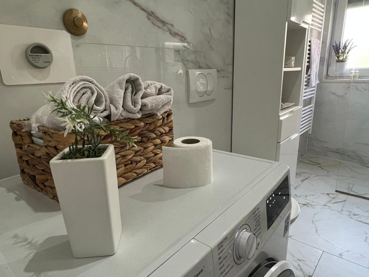 Apartment Anachi Спліт Екстер'єр фото