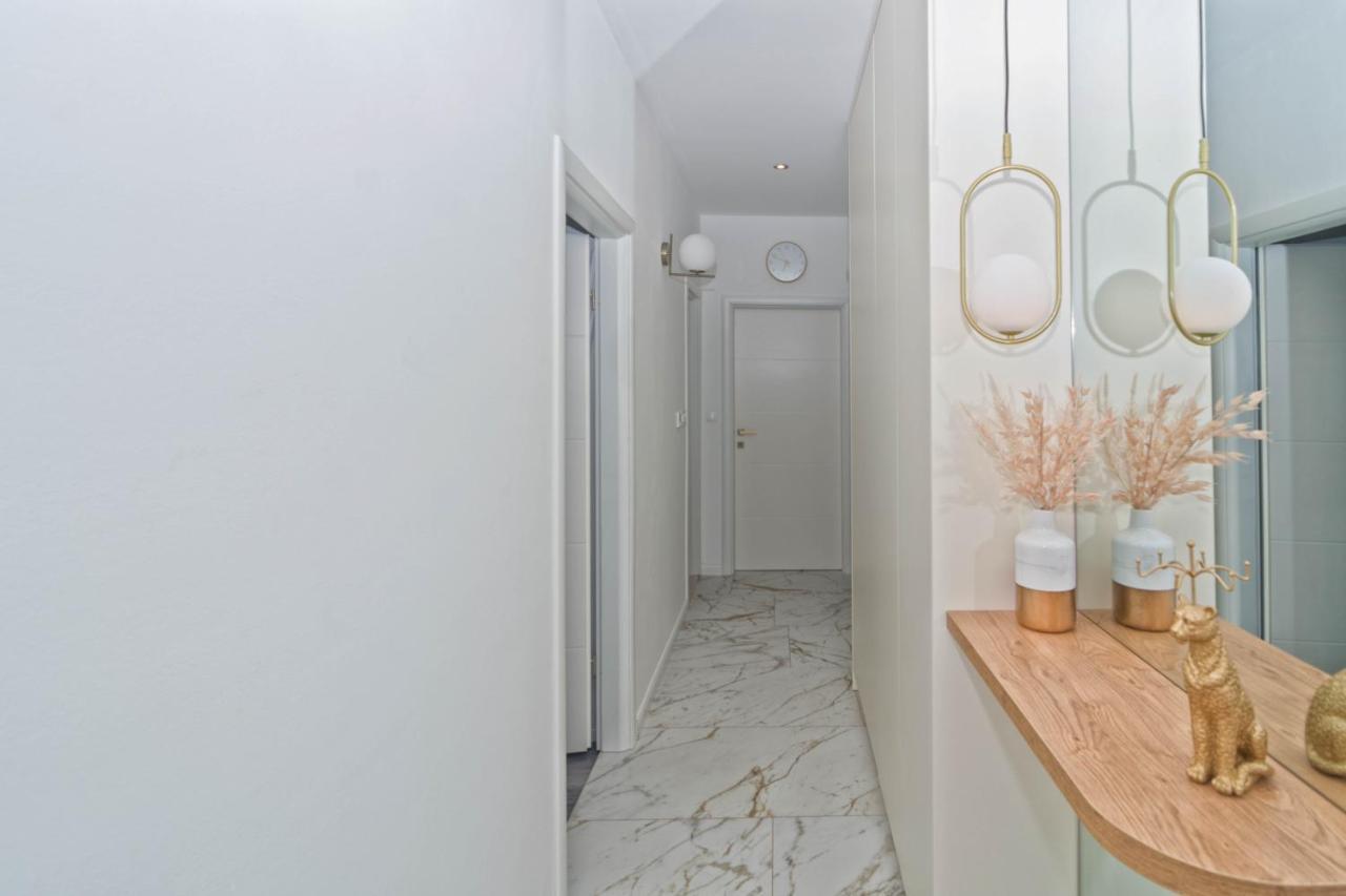 Apartment Anachi Спліт Екстер'єр фото